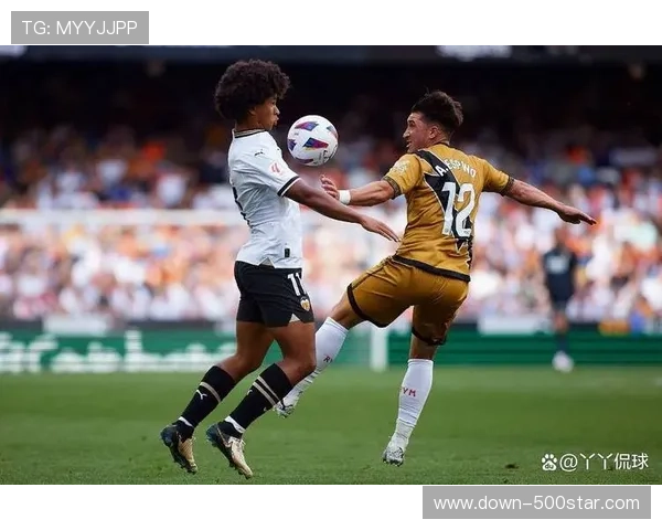 佩佩卢点射破门，瓦伦西亚1-1扳平埃尔切